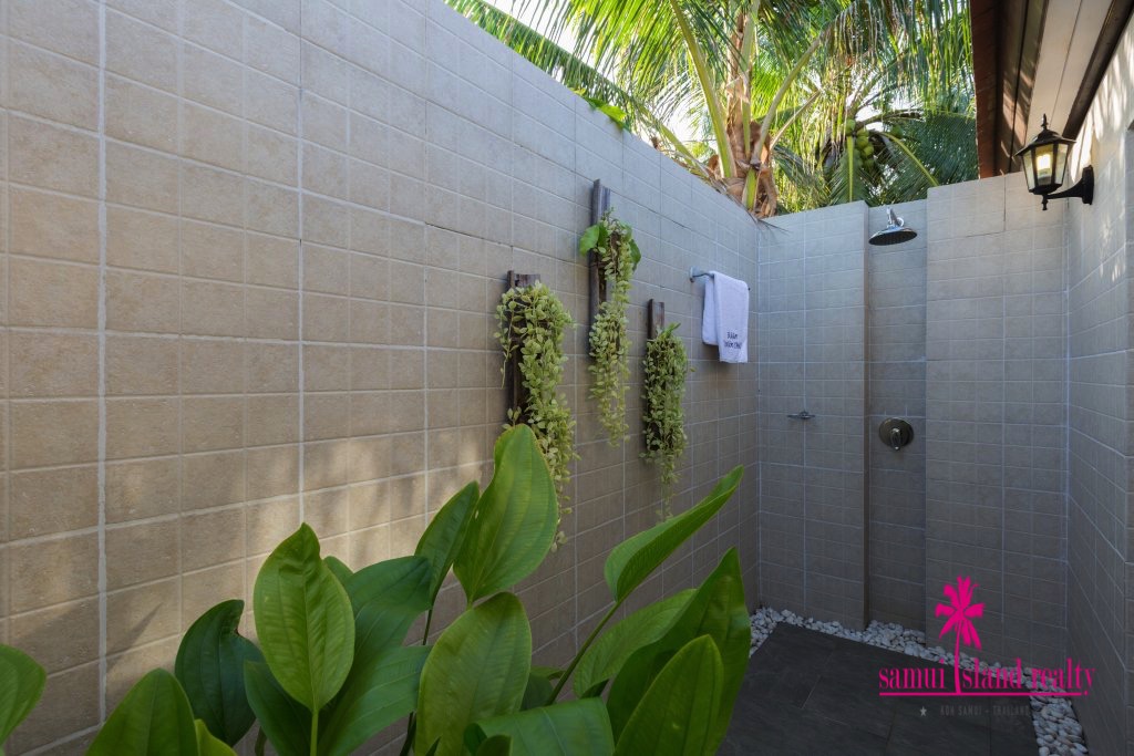 Baan Tawan Chai Beachfront Villa Samui Outdoor Shower