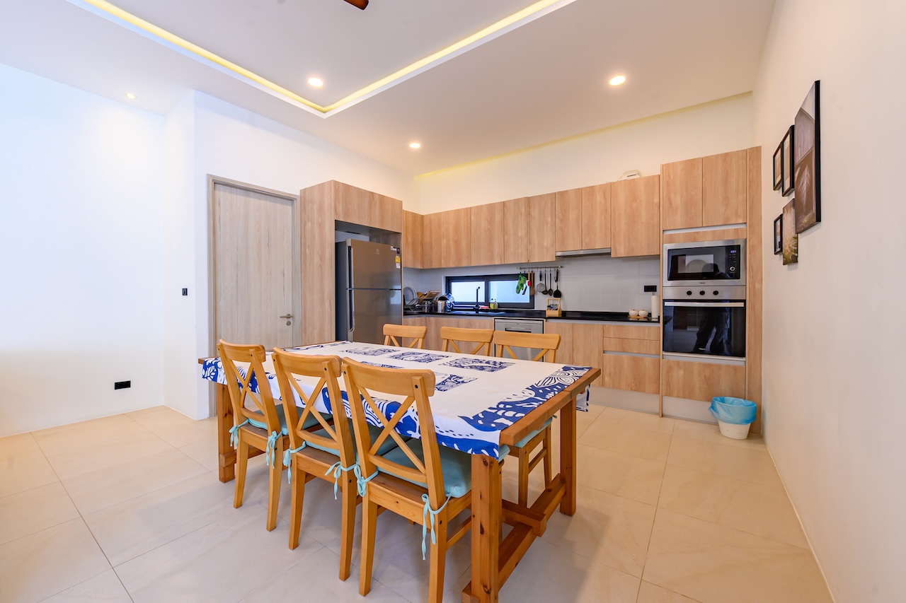 Baansuay Bophut Villas Dining