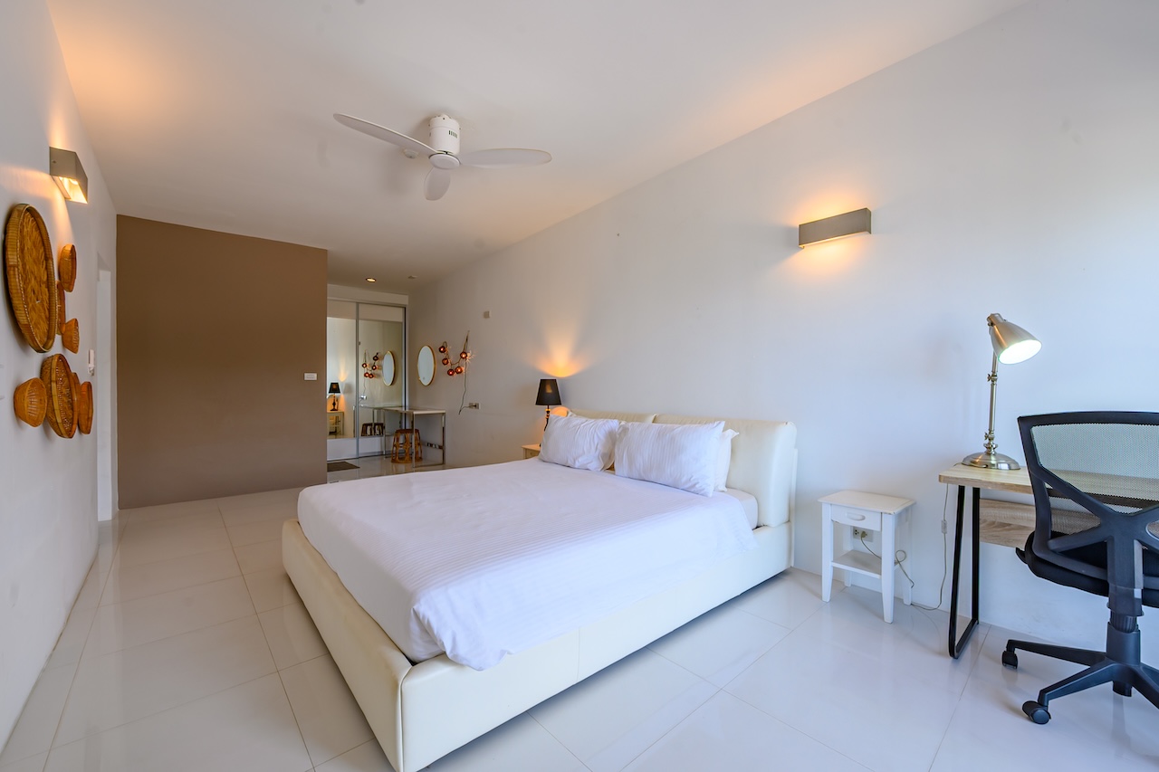 Bang Rak Sea View Condo Apartments For Sale Bedroom