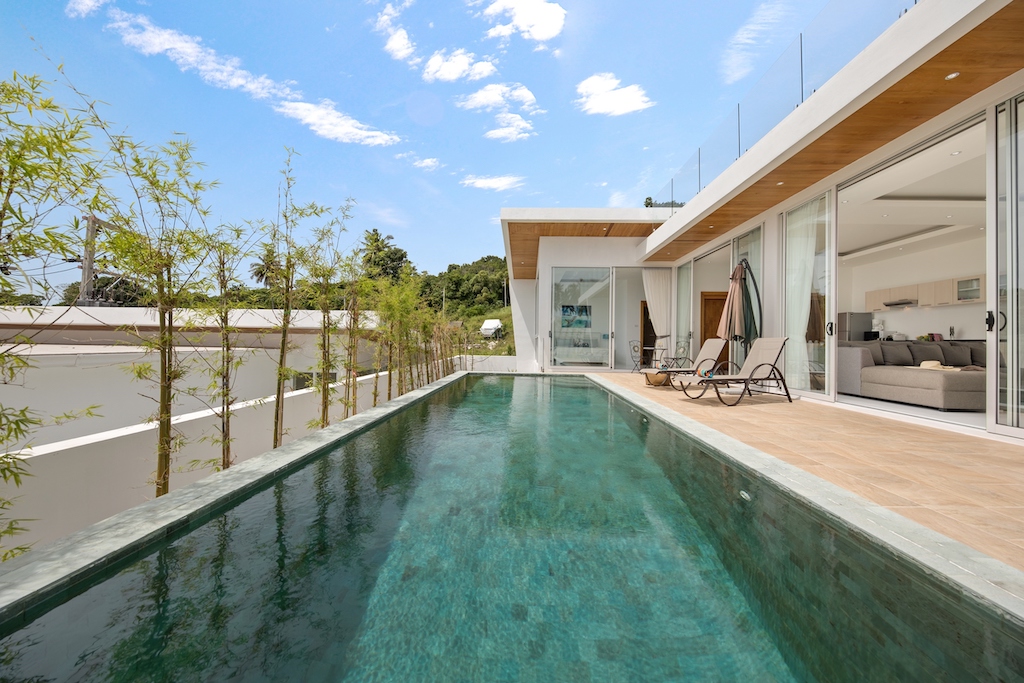 Chaweng Modern Sea View Villa For Sale Pool