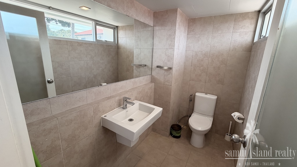 Koh Samui Freehold Apartment For Sale Guest Bathroom
