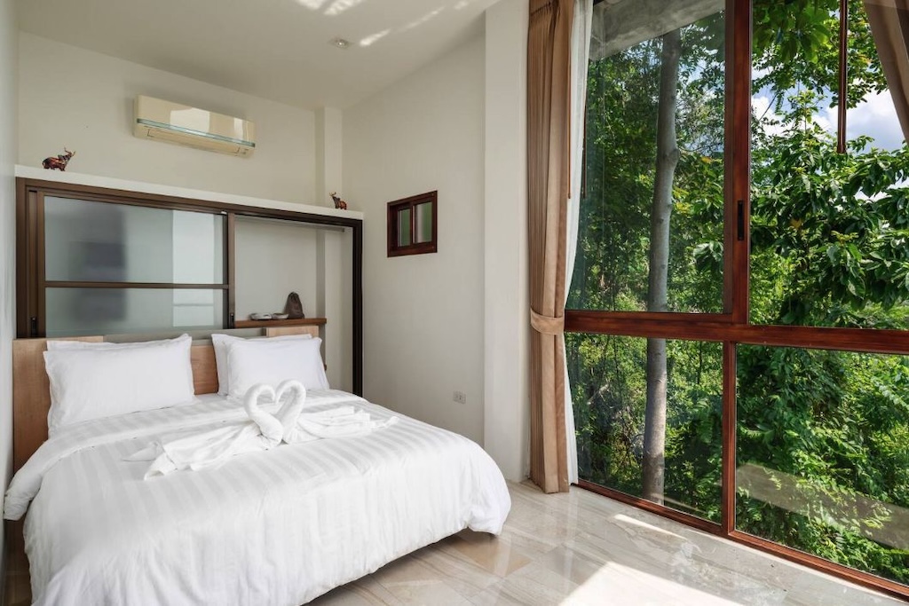 Laem Yai sea View Villa Samui Bedroom