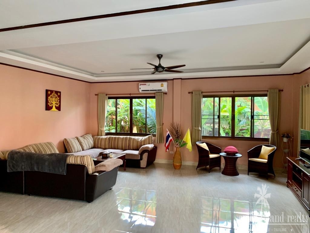 Lipa Noi 3 Bedroom Villa For Sale Samui Living