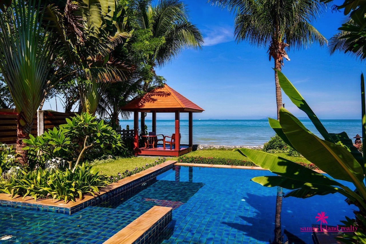Lipa Noi Beachfront Villa Pool Sala