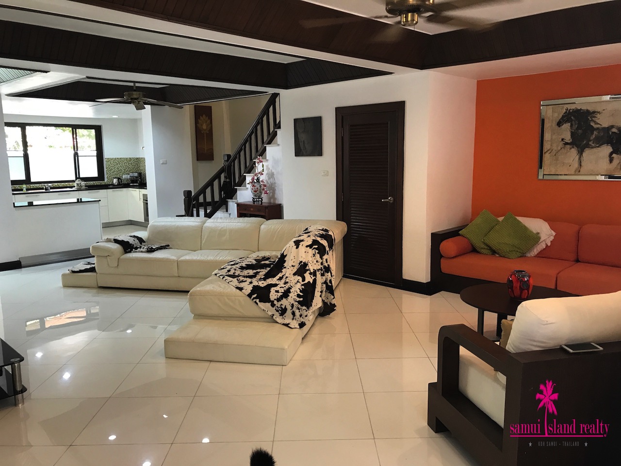 Luxury Town House Property Ko Samui Spacious Living