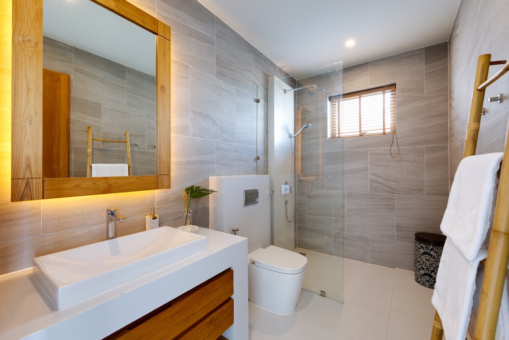 Luxury Villa Samui Bathroom 1