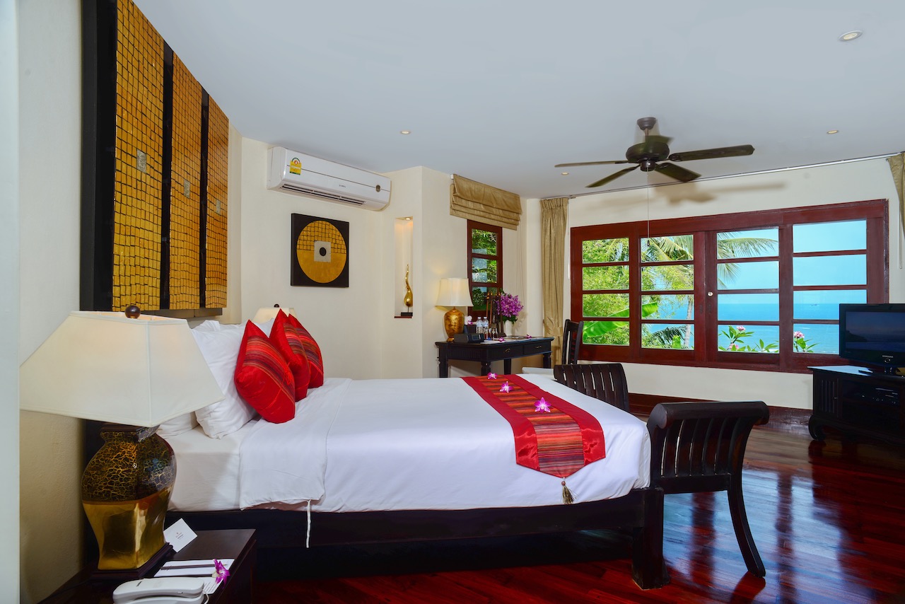 Napasai Beachfront Villa For Sale Bedroom