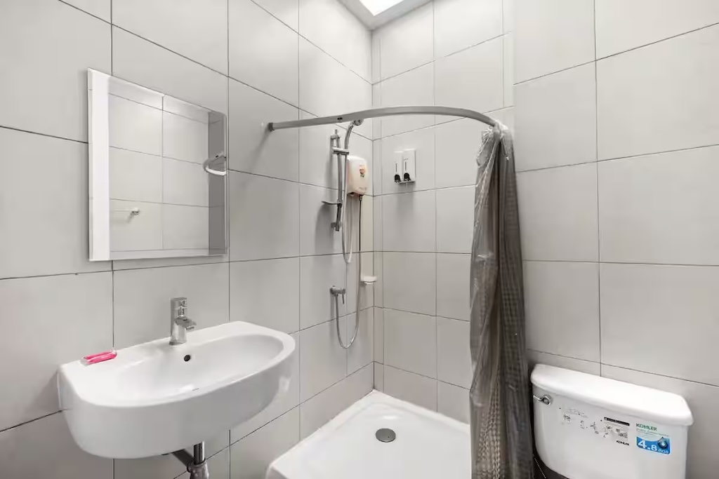 Replay Townhouse Ko Samui Bathroom