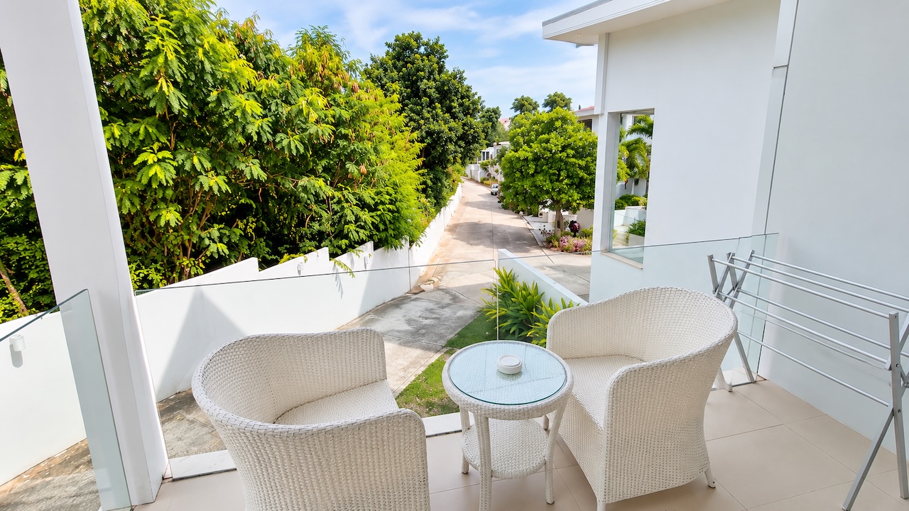 Samui Freehold Property Samui Freehold Property Balcony