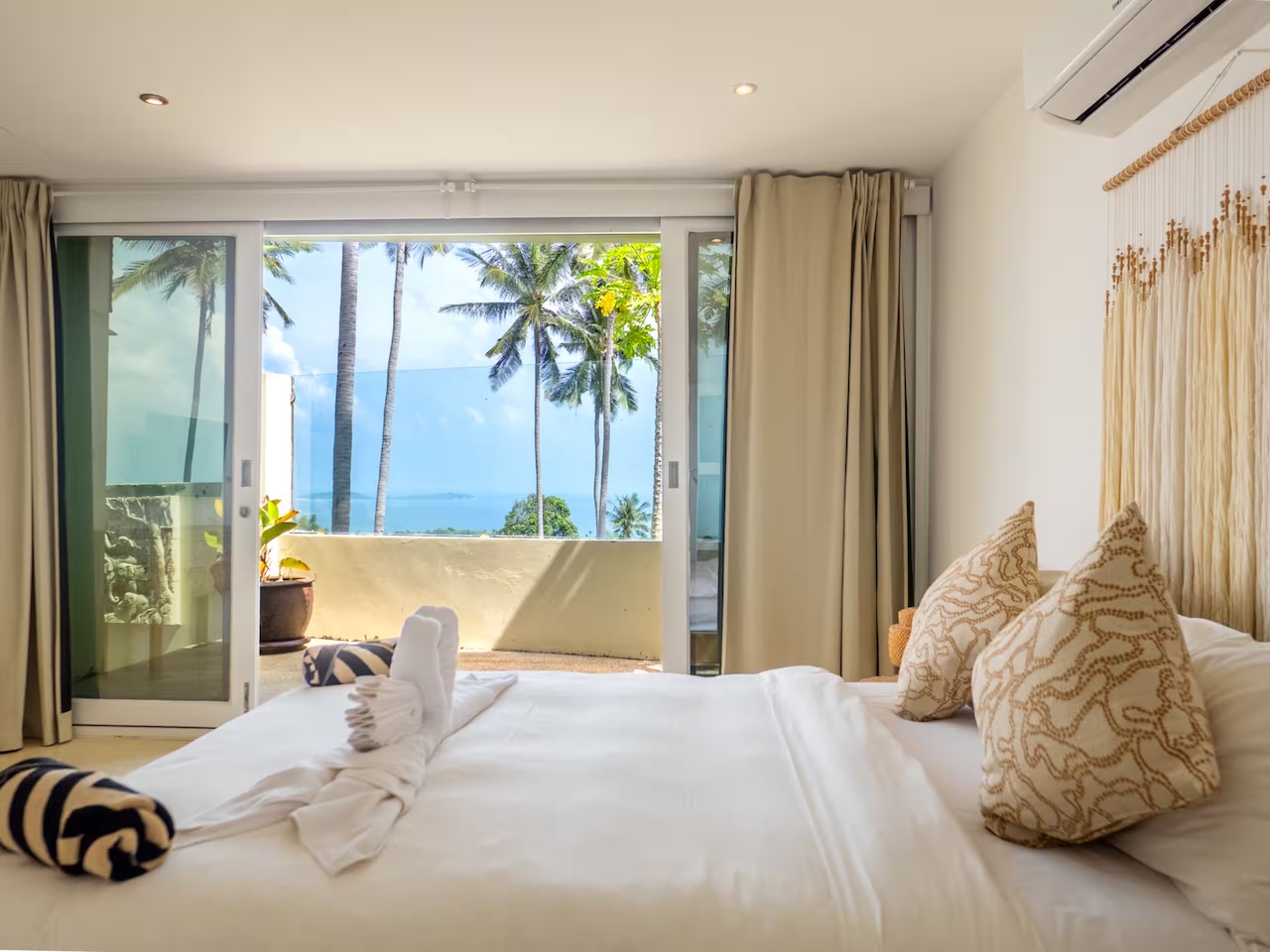 Sea View Pool Villa For Sale Chaweng Noi Sea View Pool Villa For Sale Chaweng Noi Bedroom