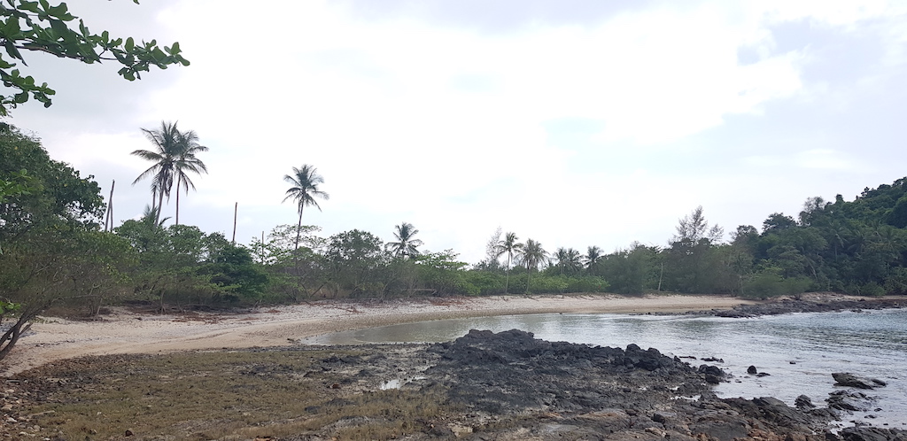 Unique Beachfront Land For Sale Laem Yai Bay
