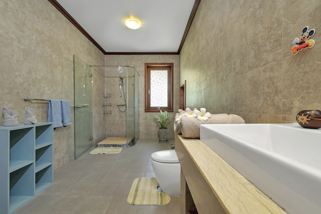 Villa Anestad Ko Samui Bathroom Shower