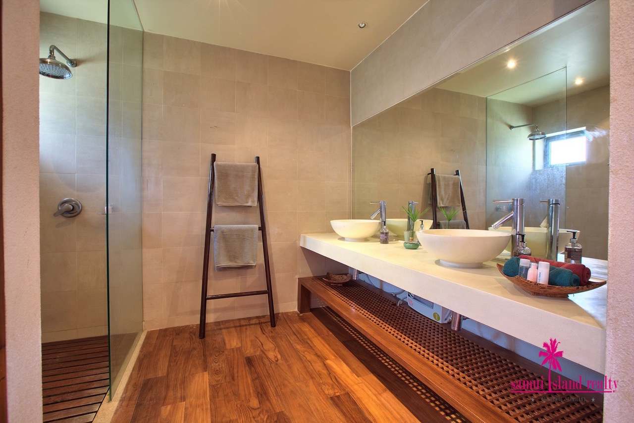 Villa Baan Faa Sai For Sale Koh Samui Bathroom
