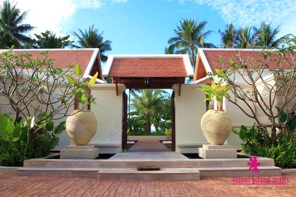 Baan Chao Lay Beachfront Villa Koh Samui Villa Entrance