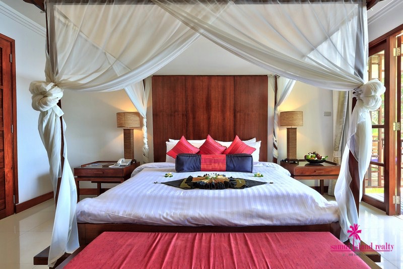 Koh Samui Oceanfront Villa For Sale Master Bedroom