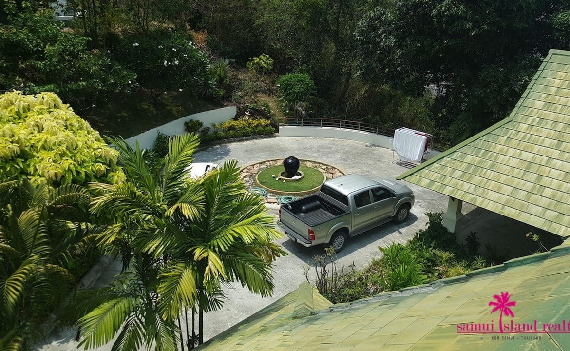 Koh Samui Sunset Villa For Sale Parking Area