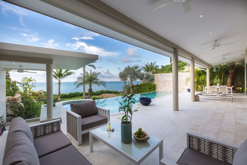 Luxury Beachfront Real Estate Ko Samui Outdoor Seating