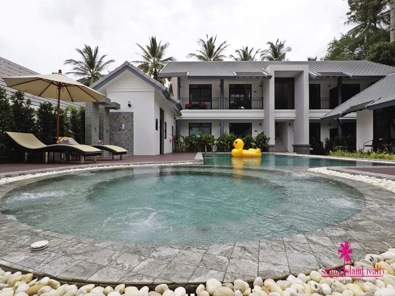 Resort For Sale Lamai Ko Samui Pool