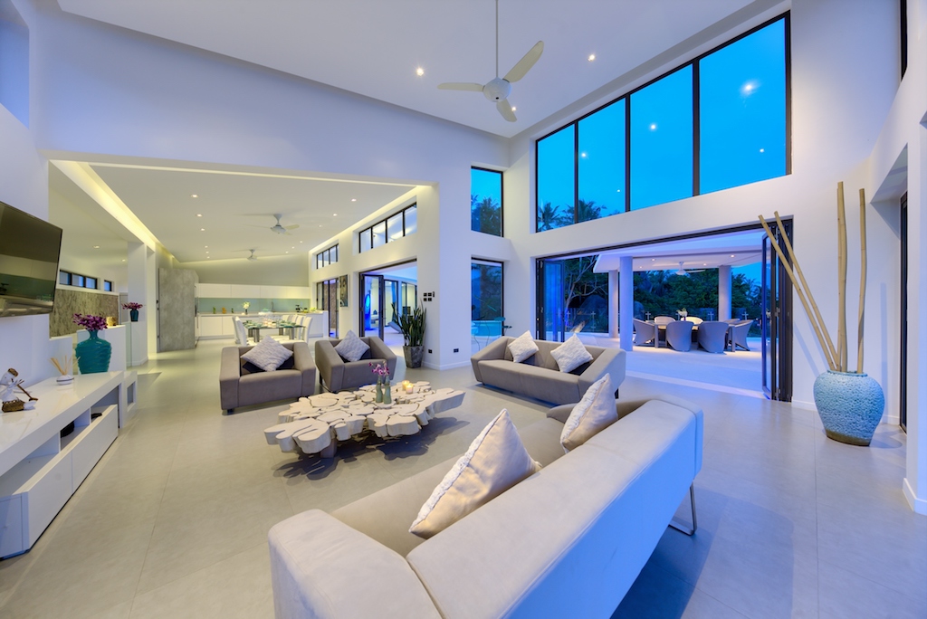 Lounge At Night