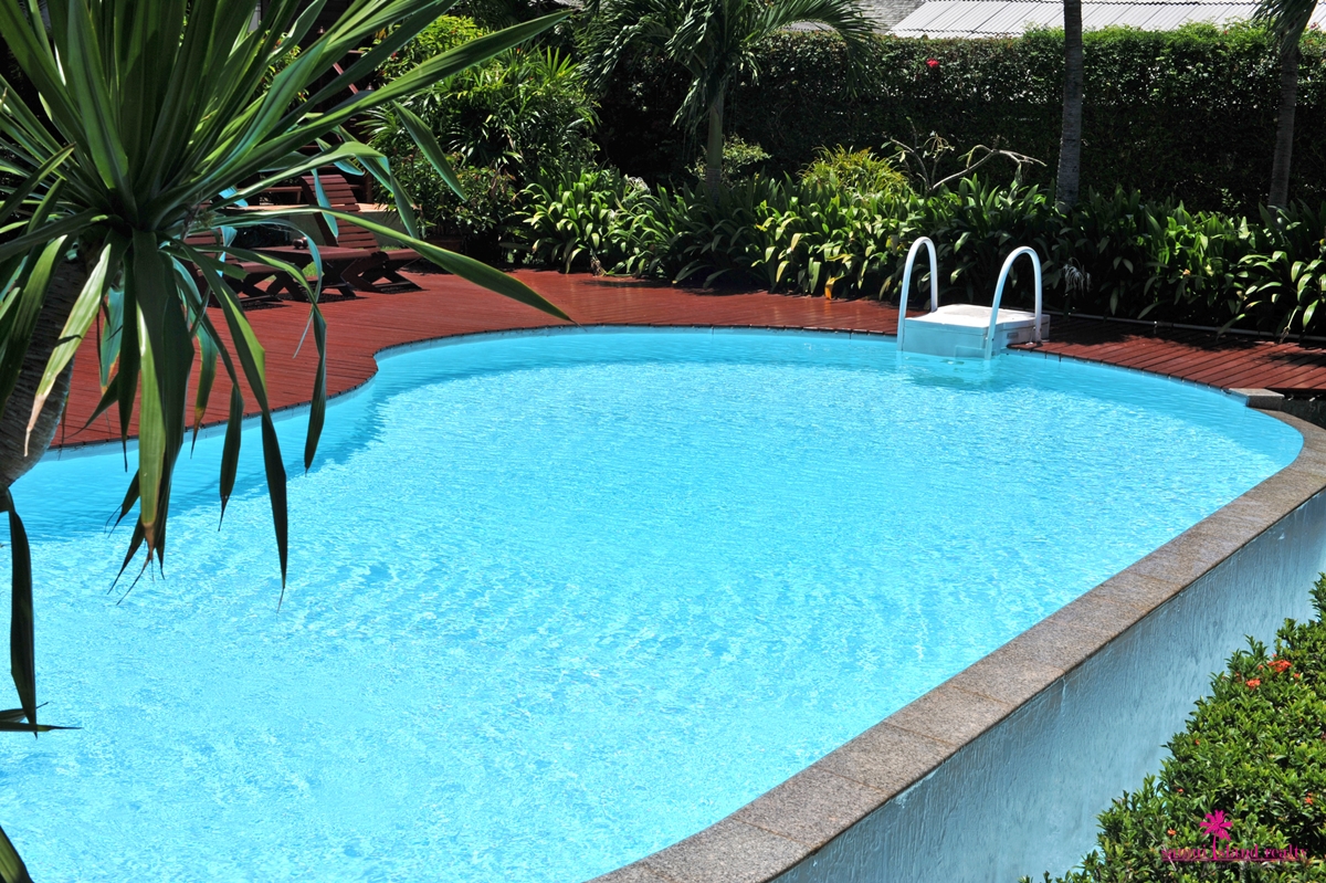 Villa Sur La Mer Swimming Pool