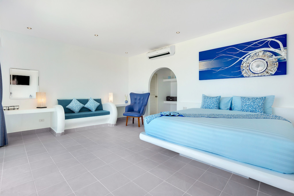Samui Beachfront Resort For Sale Bed