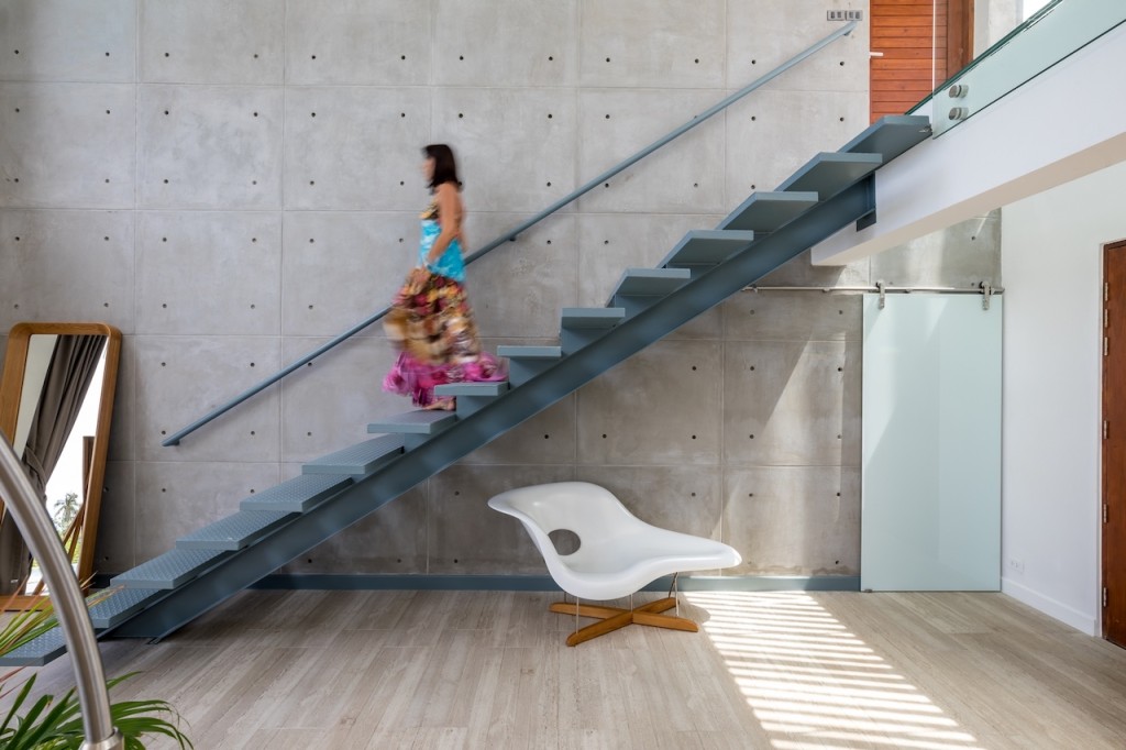 Sea View Luxury Property Stairs