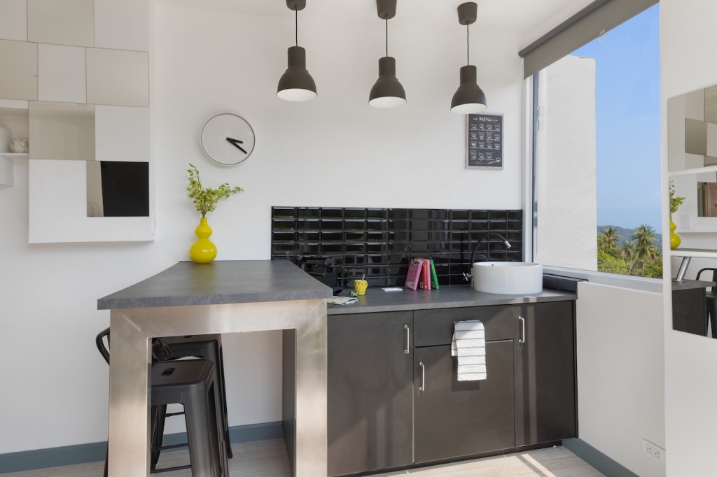 Sea View Luxury Property Studio-Kitchen