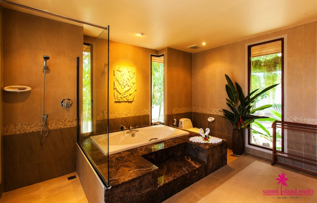 Villa Udorn Thara For Sale Koh Samui Bathroom