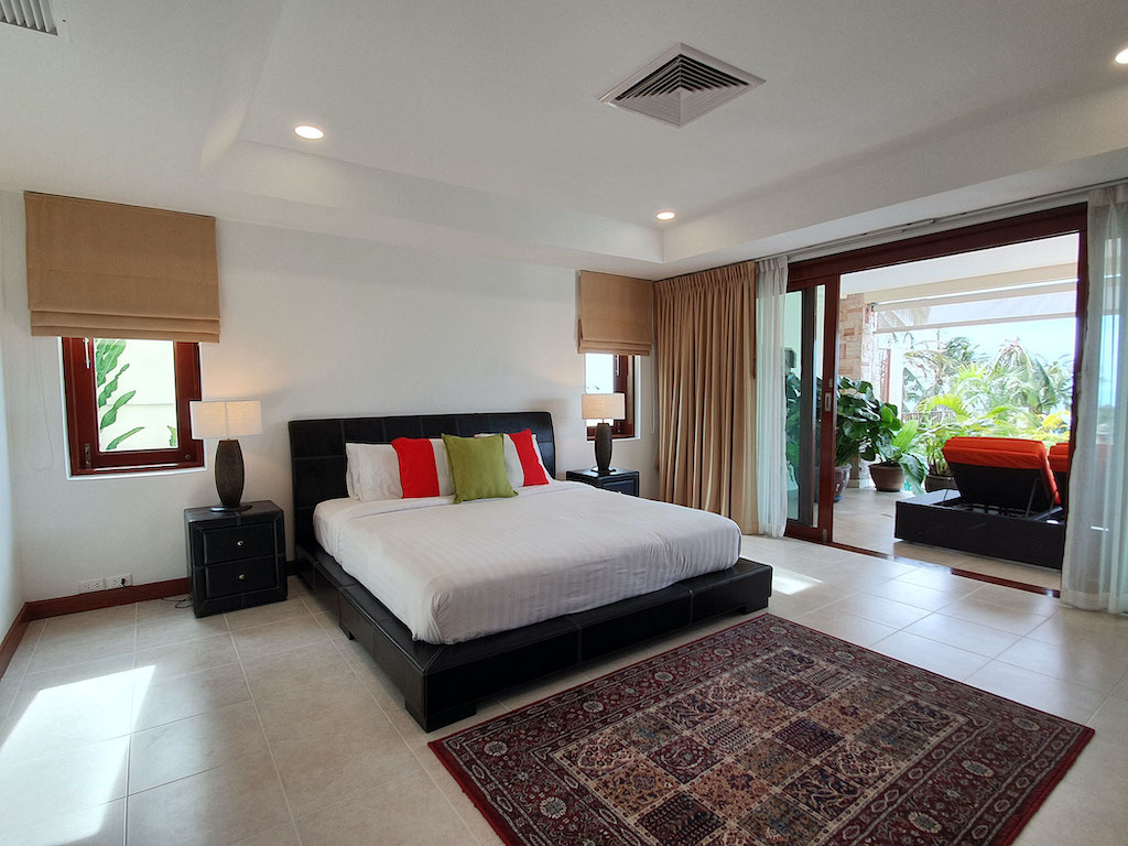 Bang Po Sea View Property Bedroom