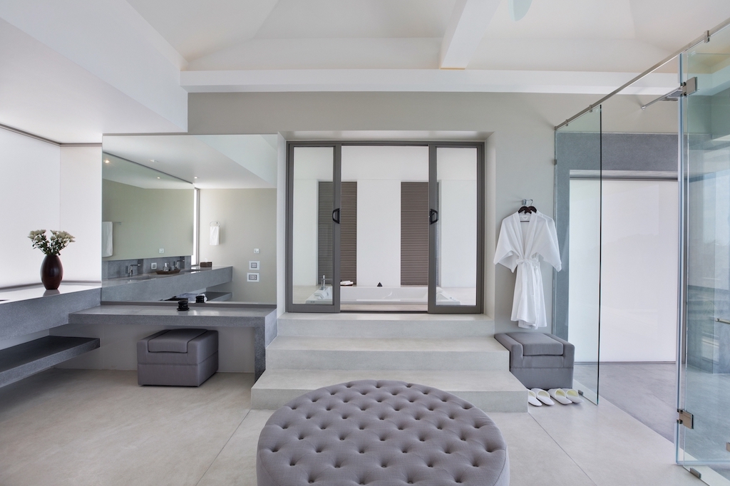 Ko Samui Luxury Real Estate Bath