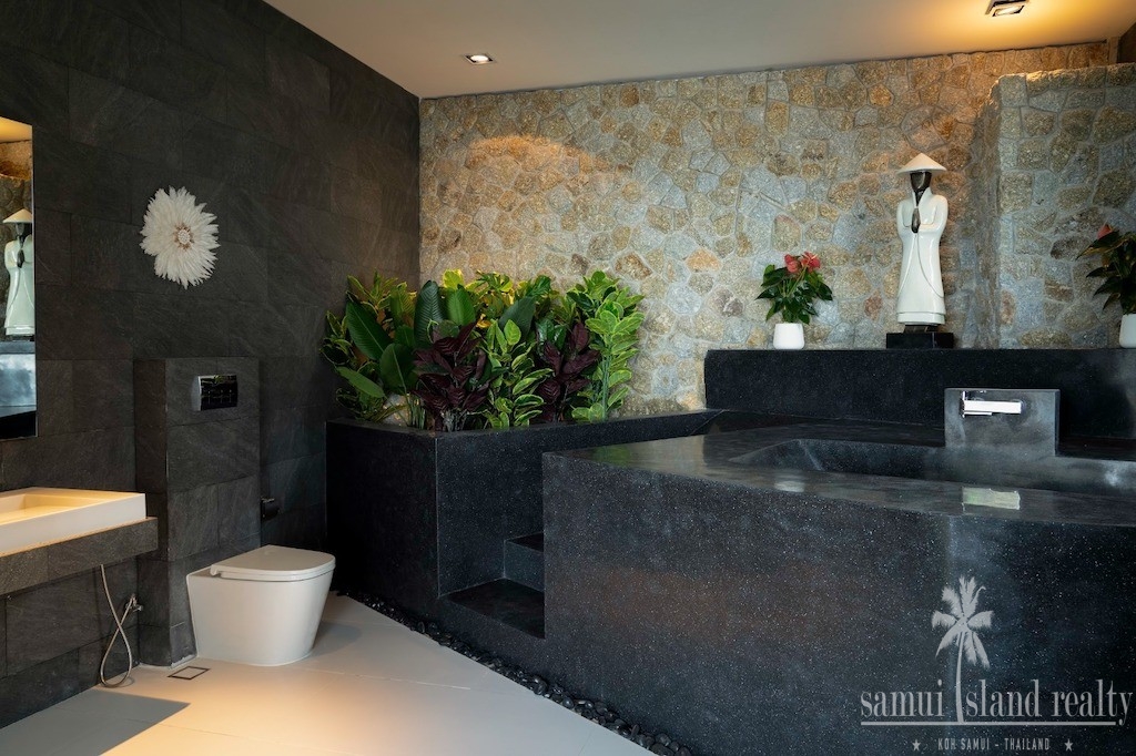 Samui Luxury Real Estate Bathroom