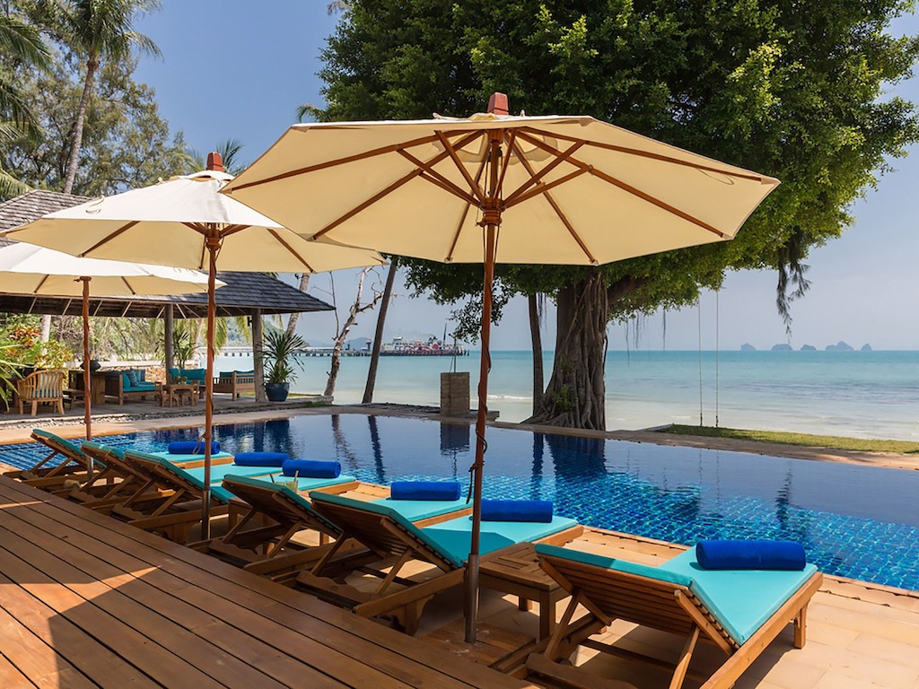Beachfront Property Koh Samui Lounger