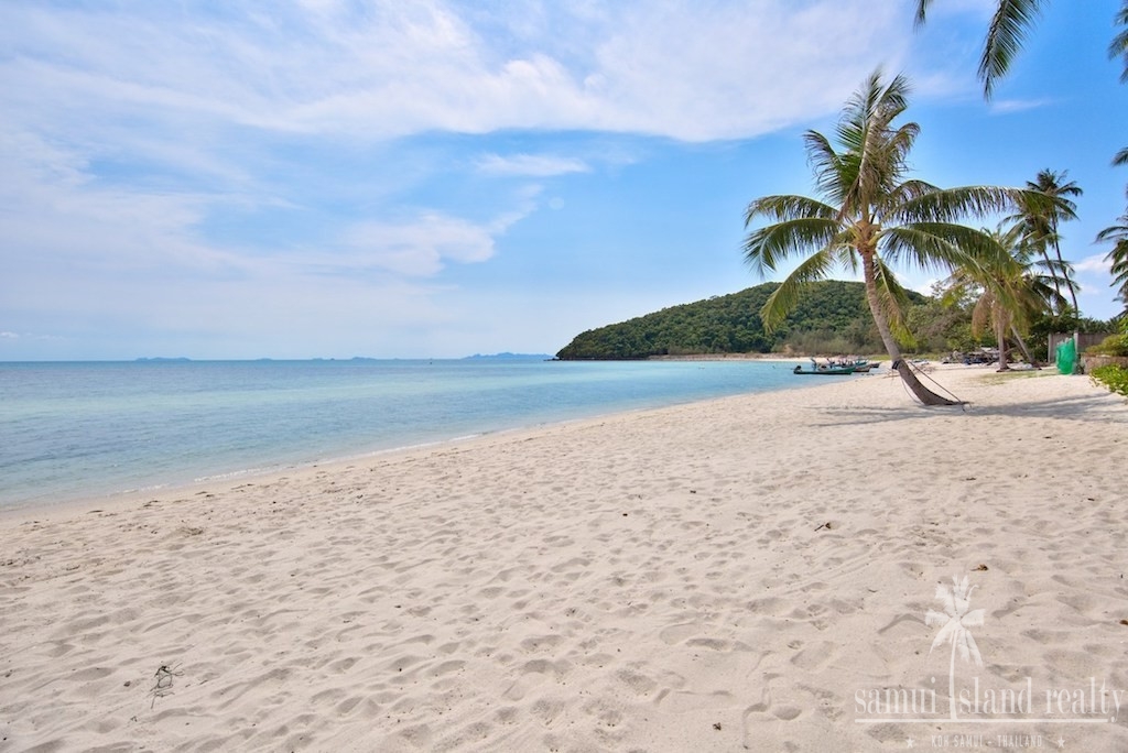 Samui Beachside Villa Beach