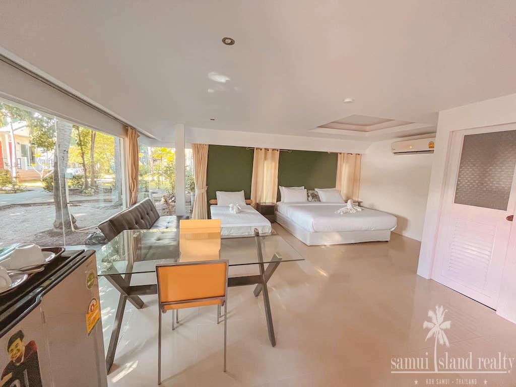 Koh Samui beachfront resort bedroom 2