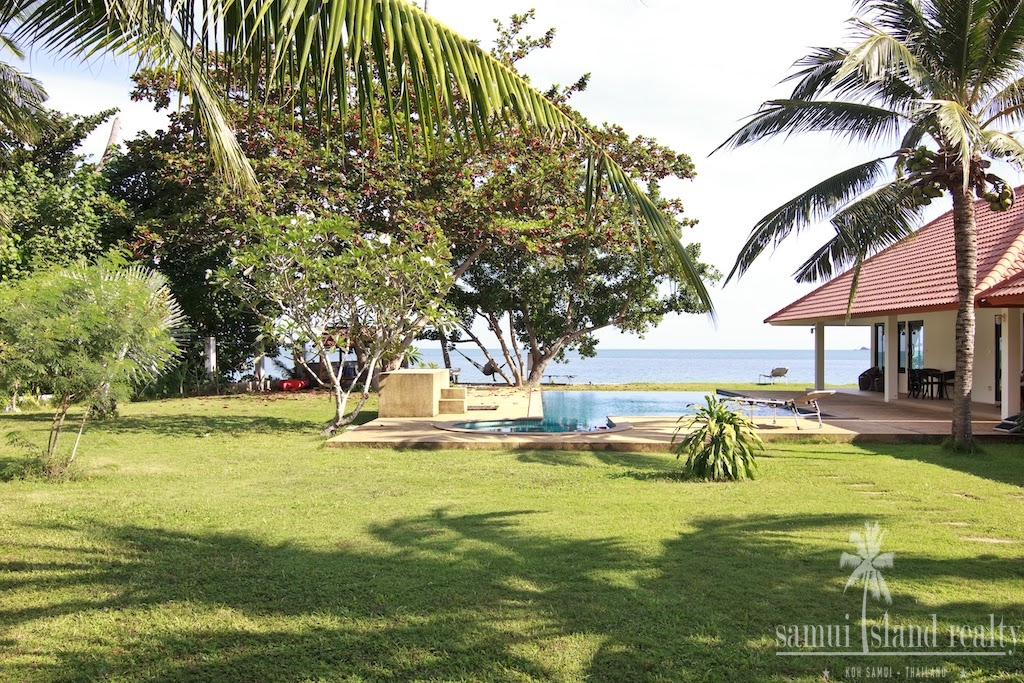 Koh Samui Beach Resort Property Lawn