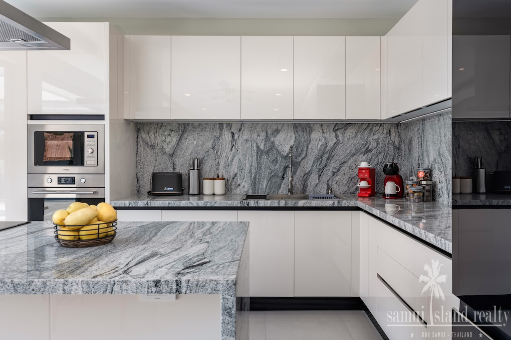 Chaweng Noi Pool Villas Kitchen