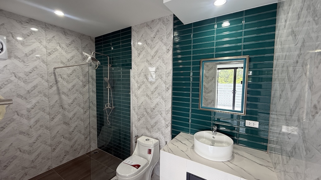 Baan Tai Property Koh Samui Bathroom