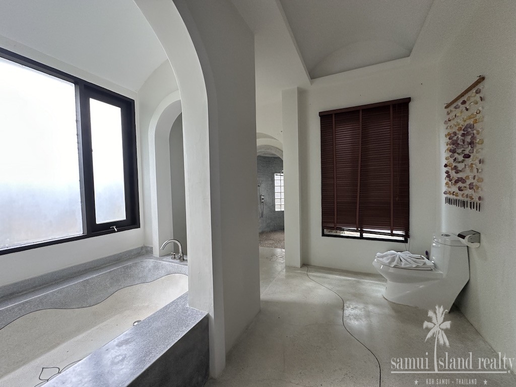 Koh Samui Bali Style Villa Bathroom