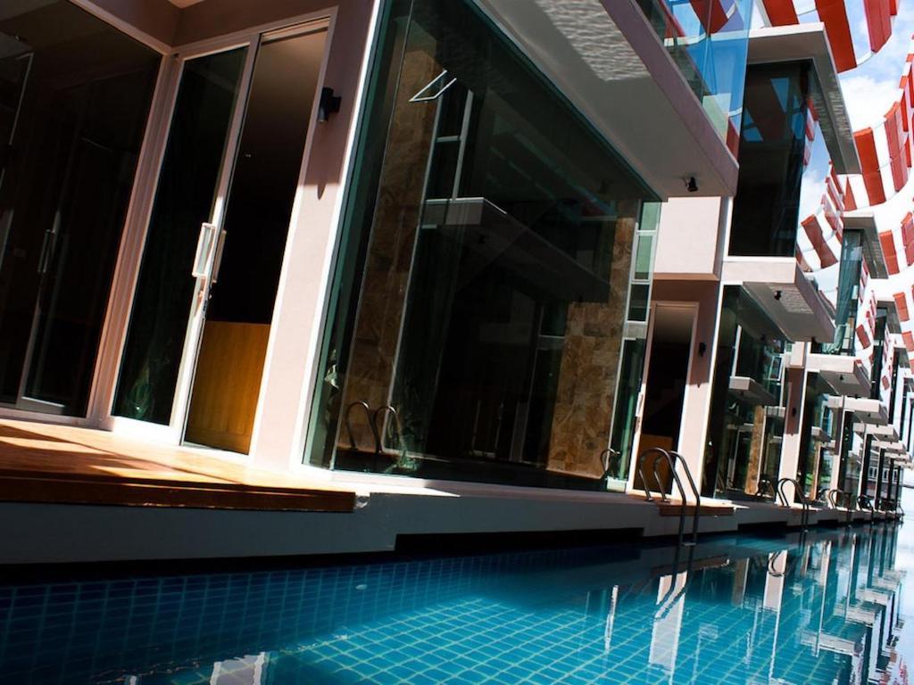 Koh Samui Hotel For Sale In Bangrak Terrace