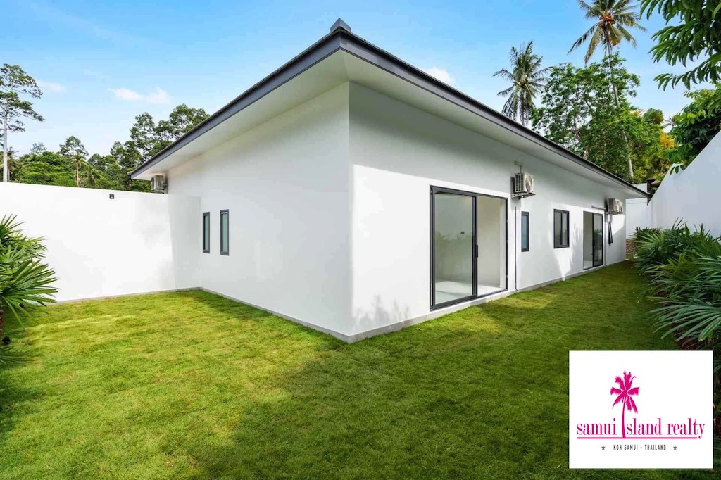 Contemporary villa For Sale In Koh Samui Garden