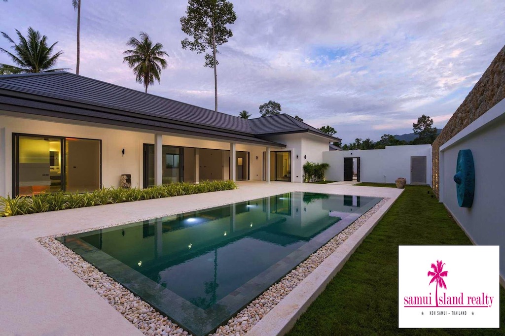 Contemporary Villa For sale In Koh Samui Pool