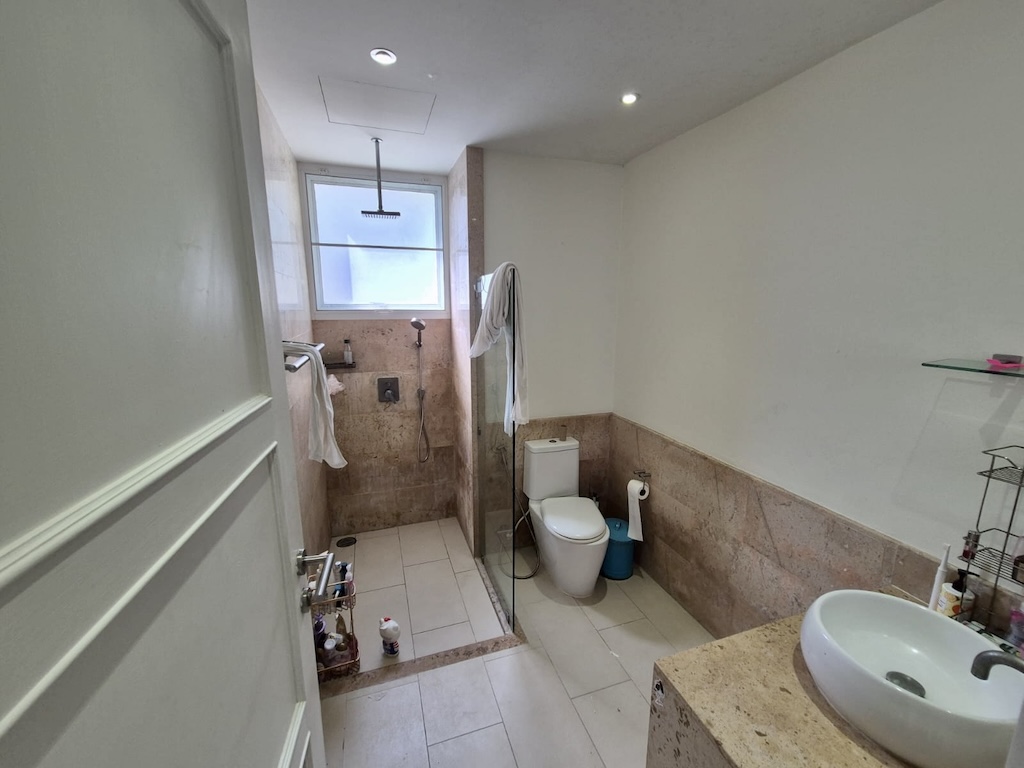 Koh Samui Choeng Mon Property Bathroom