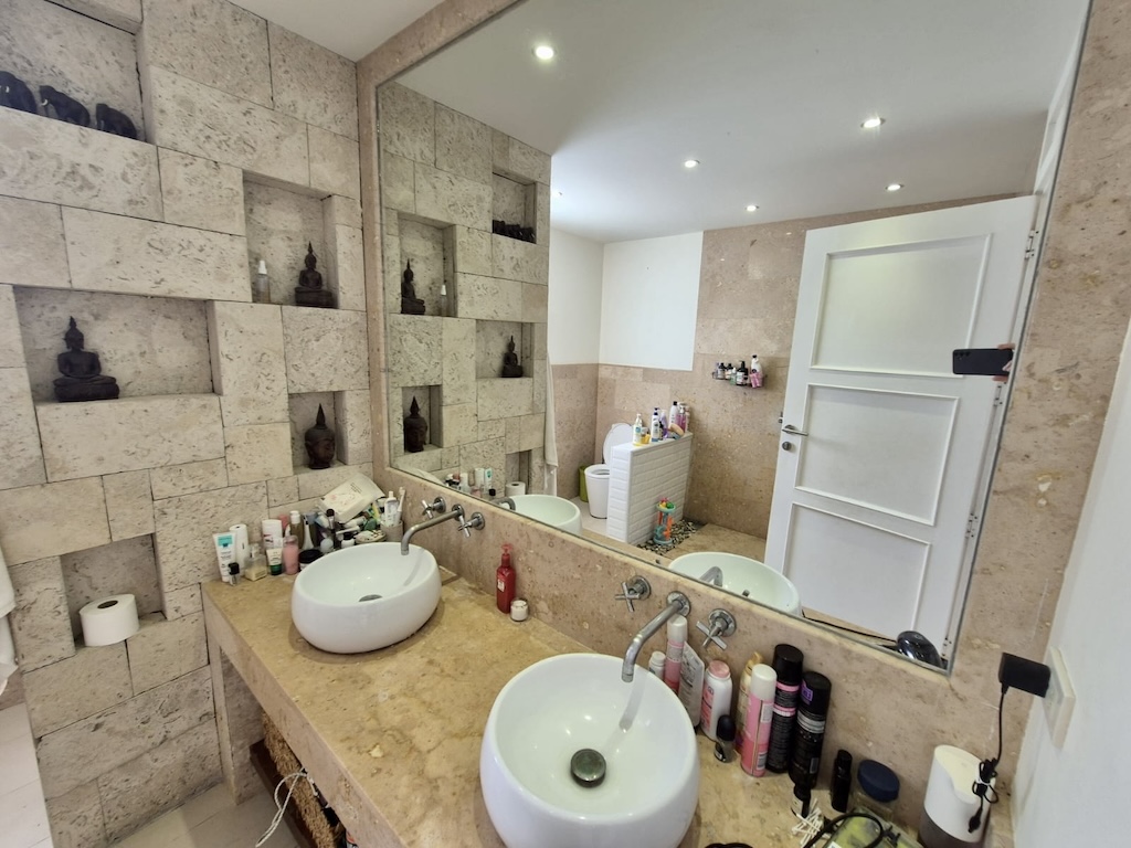 Koh Samui Choeng Mon Property Bathroom
