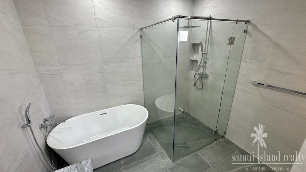 Ko Samui Maenam Property Shower