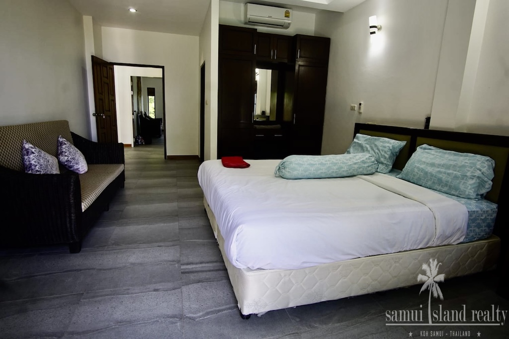 Koh Samui 4-Bedroom Sea View Villa Guest Bedroom