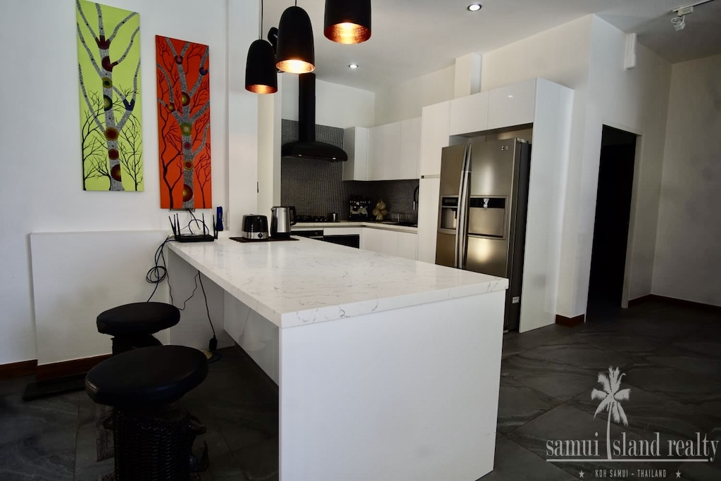 Koh Samui 4-Bedroom Sea View Villa Bathroom