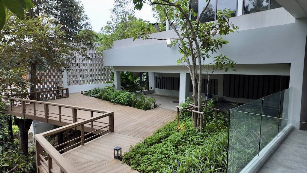 Lamai Modern Villas Terrace Walkway
