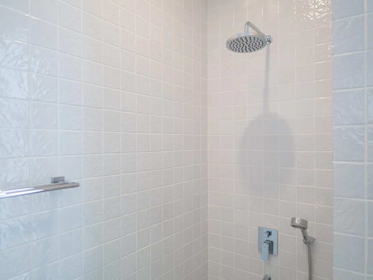 One Bophut Luxury Residence Shower