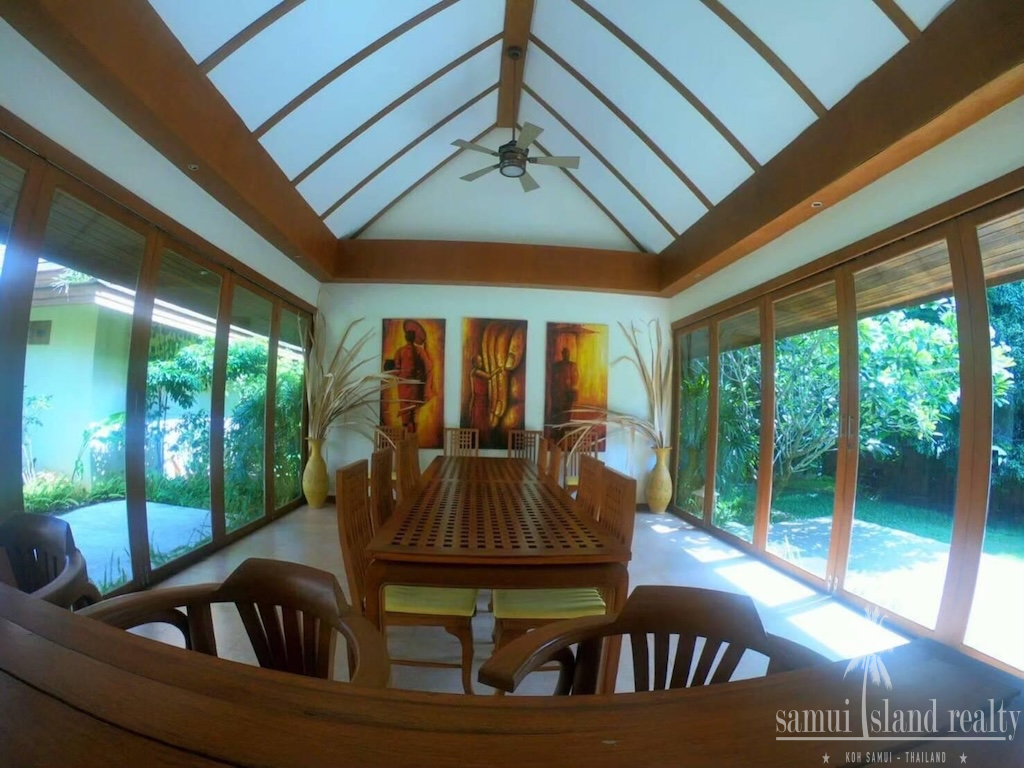 Beachfront Koh Samui Villa Dining