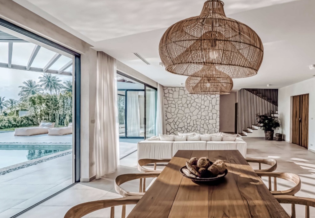 Istani Villas Dining